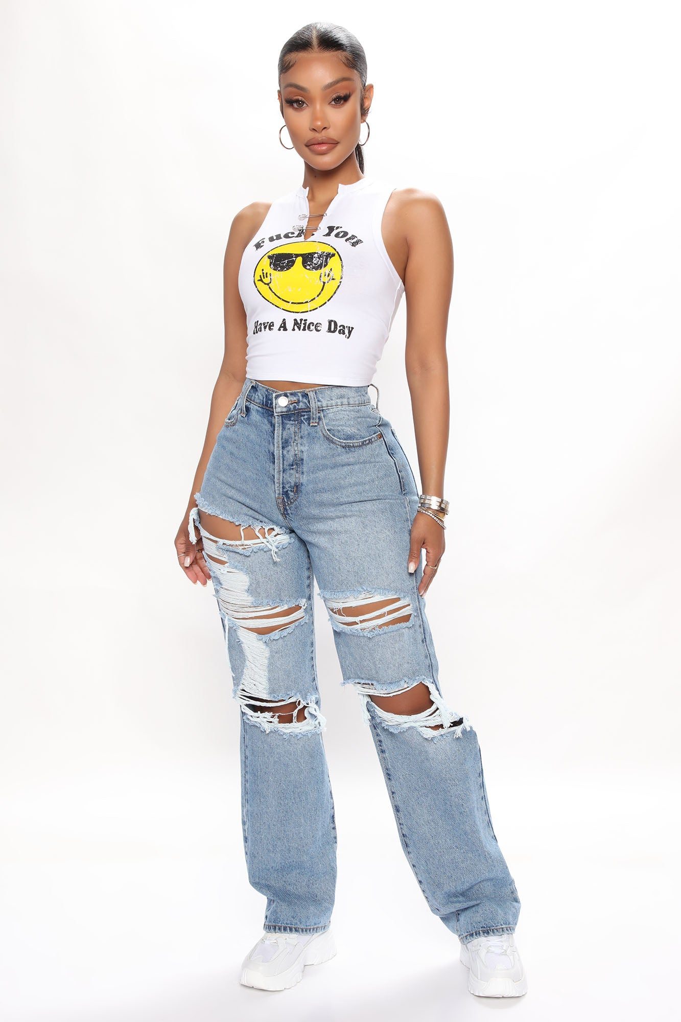 Image of Seeking Thrills Shredded Straight Leg Jeans - Medium Wash