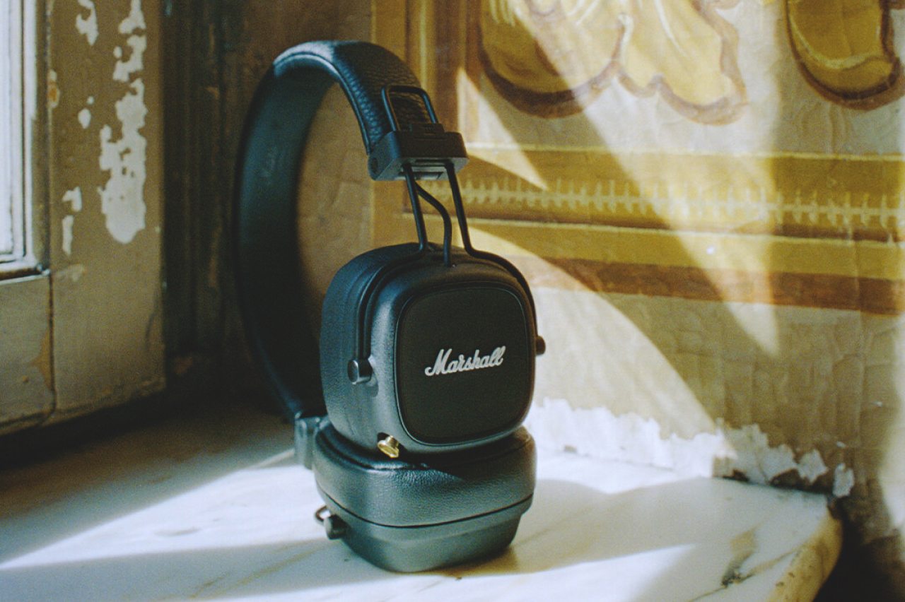 MAJOR IV - ENDLESS LISTENING