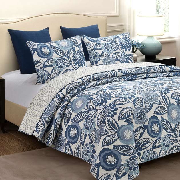 Shop Azuri 3 Piece Quilt Set $49.99