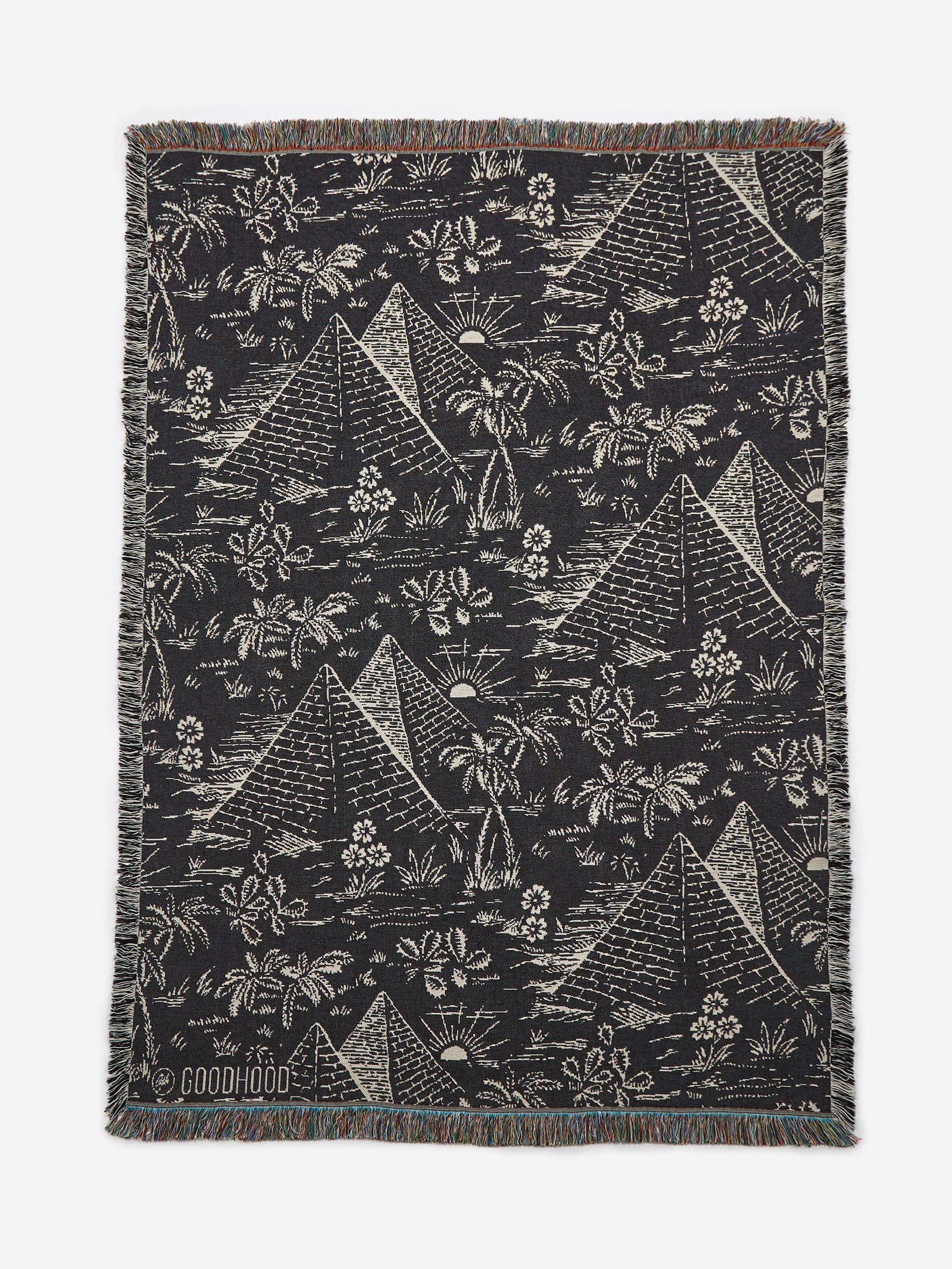 Image of Goods by Goodhood Lifestore Art Throw - Pyramid Print Black/White