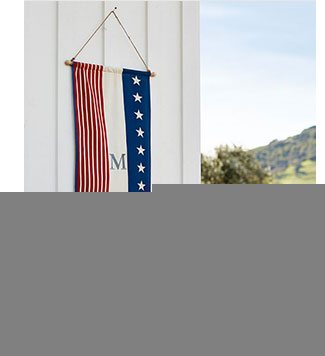 AMERICANA PERSONALIZED FLAG >