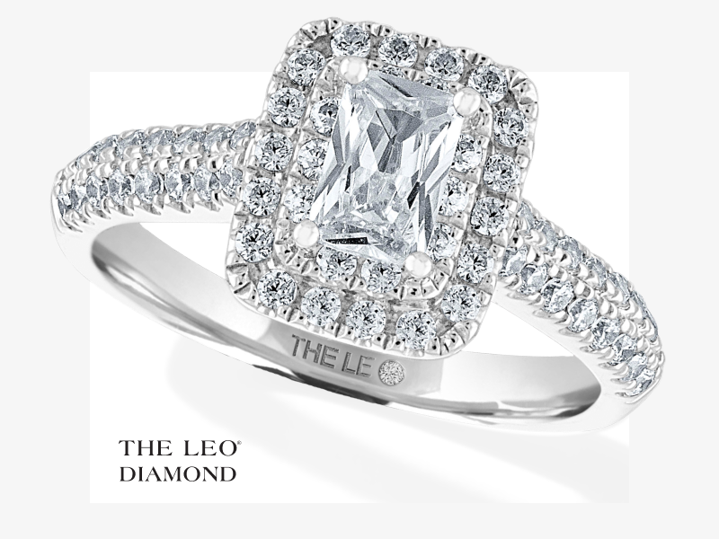 THE LEO Diamond Engagement Ring 1 ct tw Emerald & Round-cut 14K White Gold