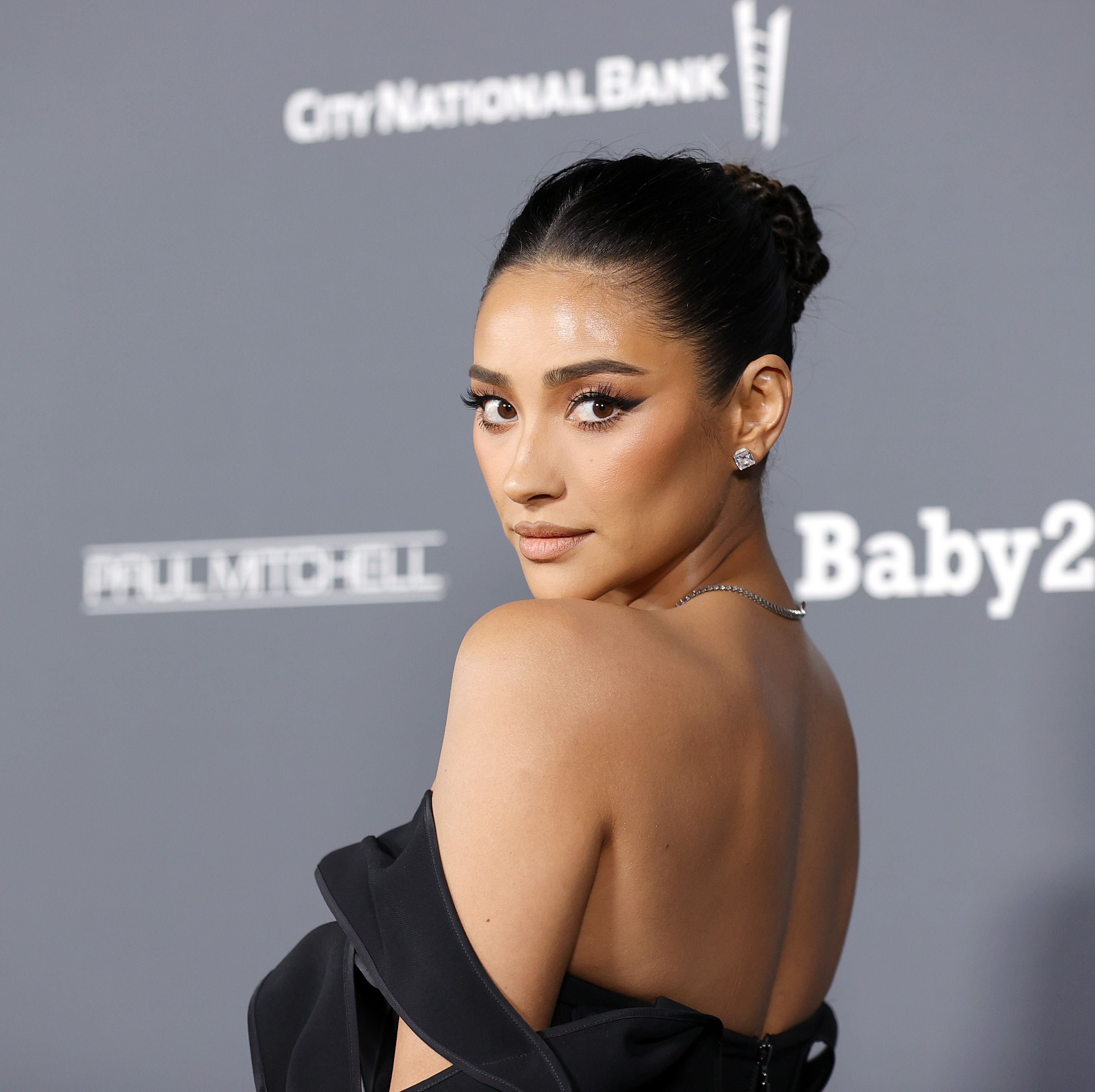 Shay Mitchell’s Brand Béis Just Launched These Super-Cute Terry Bags