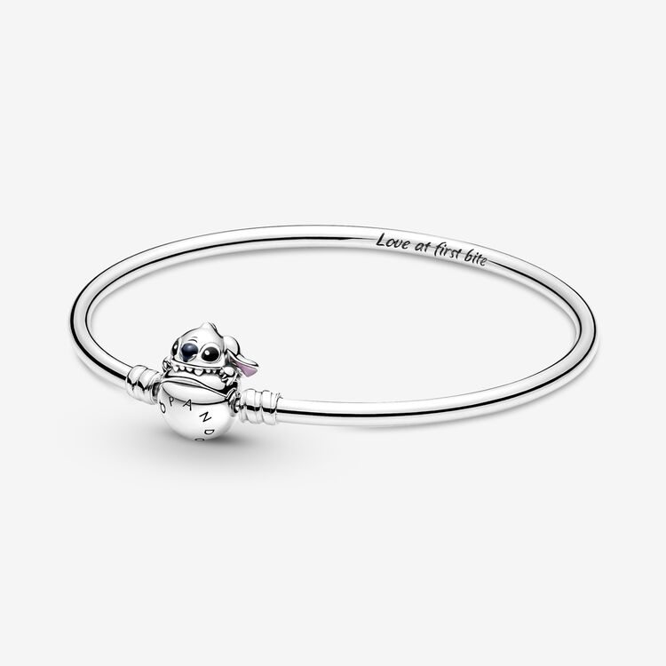 Pandora Moments Disney Stitch Biting Clasp Bangle