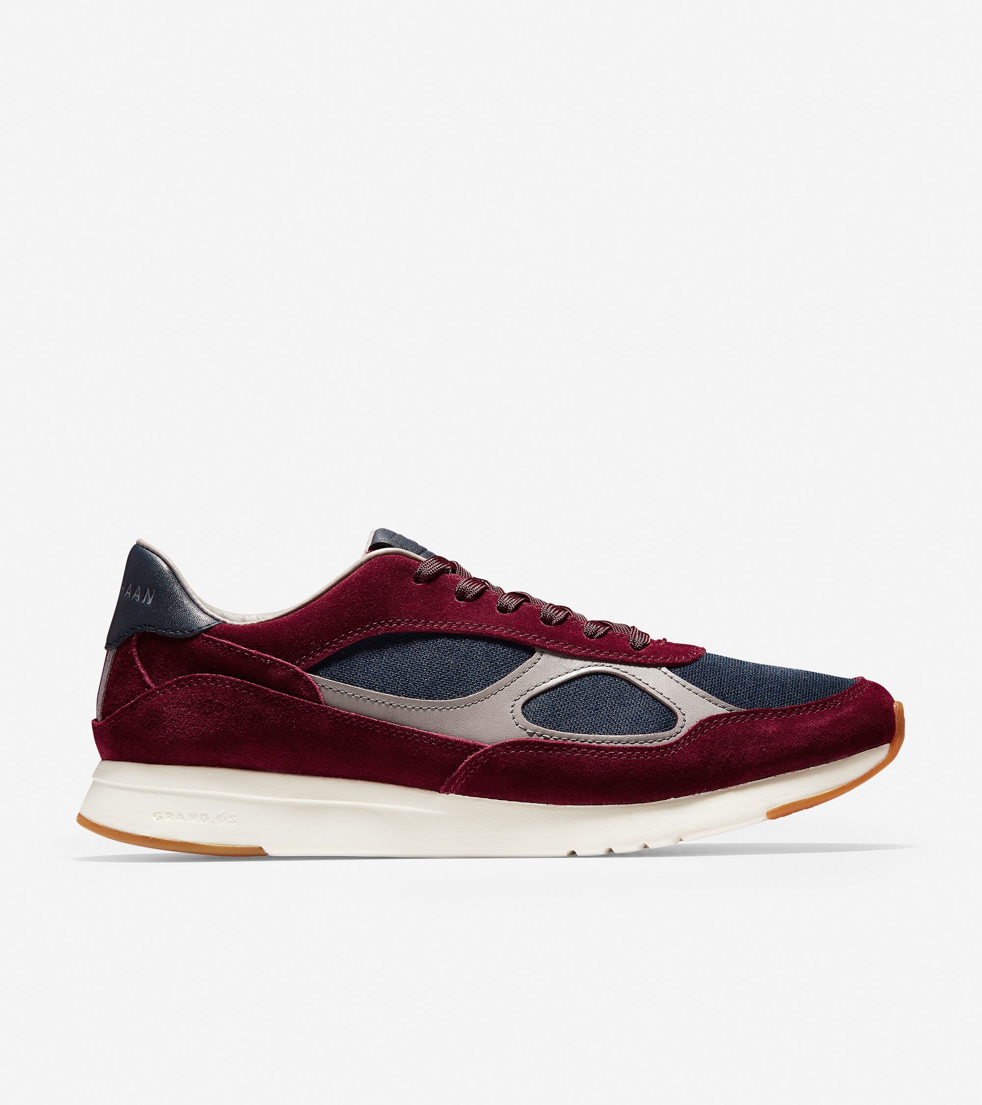 GrandPrø Classic Running Sneaker