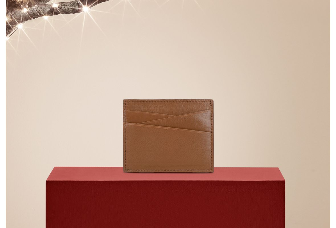 Links to wallet Rook River in tan leather
