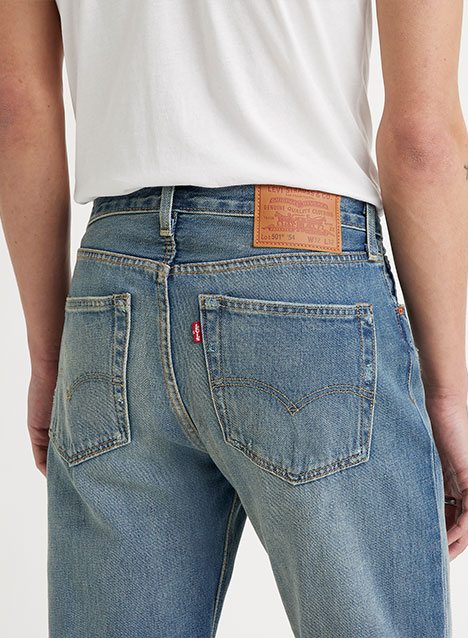 SHOP MEDIUM WASH