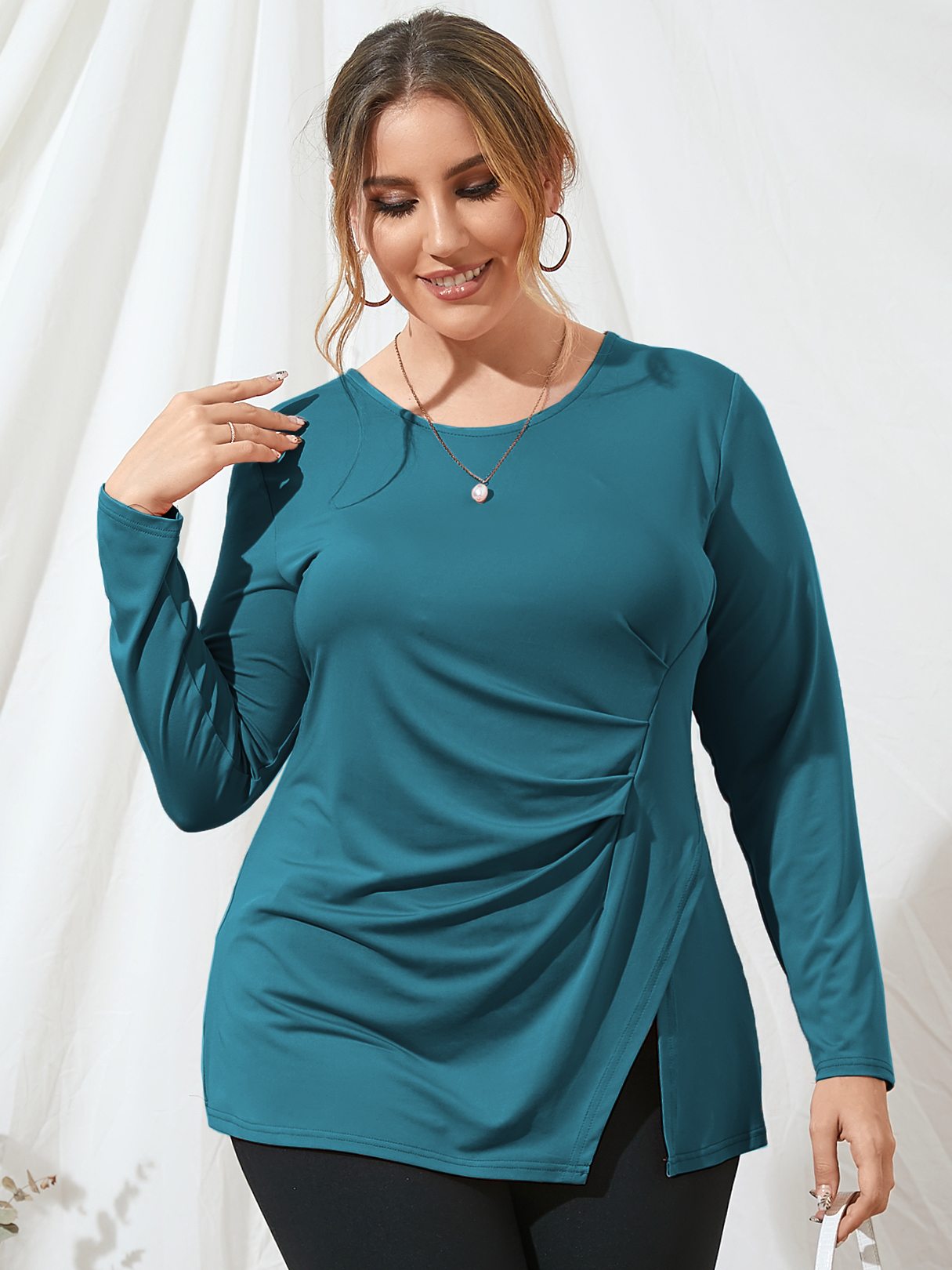 Plus Size Round Neck Slit Design Long Sleeves Tee