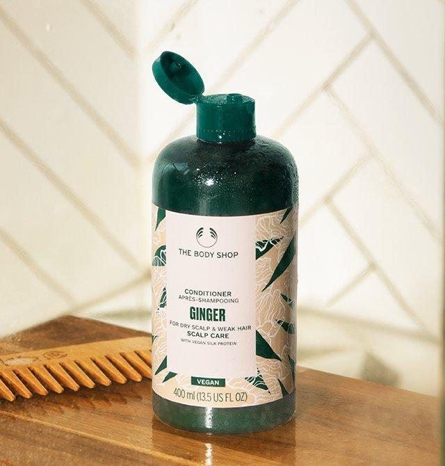 Tea Tree Skin Clearing Facial Wash.