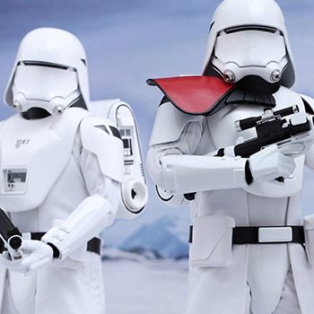 Save BIG on Hot Toys Star Wars