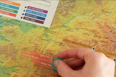 Peak Bagger Gift: Scratch-Off Map of Colorado 14ers