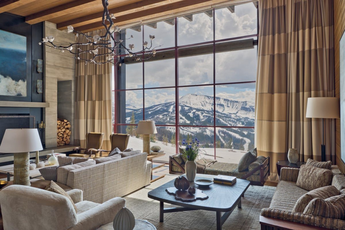 Michael S. Smith Has Mastered the Art of Marvelous Living Rooms