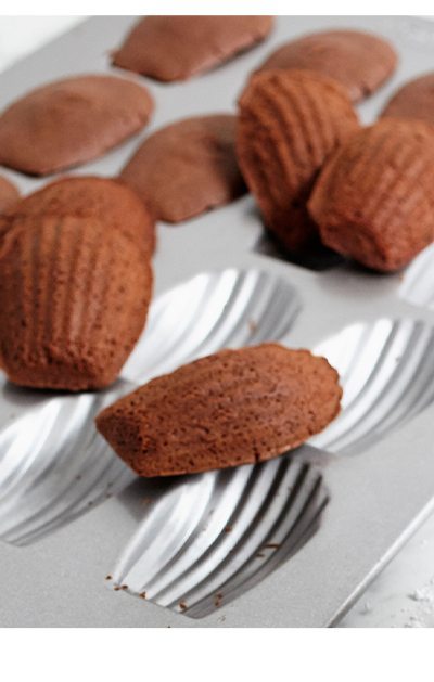 Chocolate Madeleine Cookies