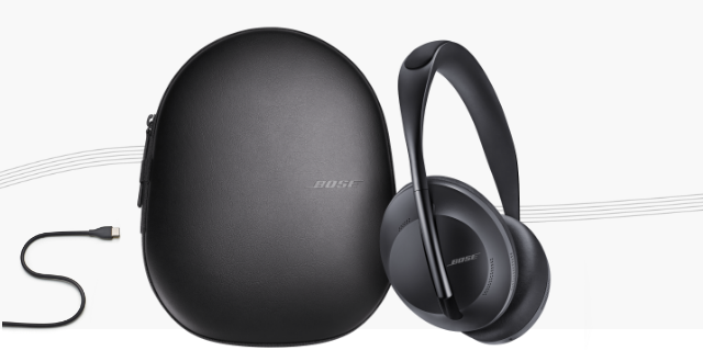 BOSE NOISE CANCELLING HEADPHONES 700 WITH CHARGING CASE