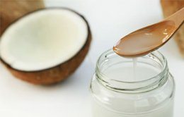 How to Choose the Right Oil For Your Skin Type