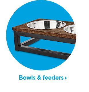 Bowls & feeders.