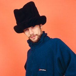 Jamiroquai's Jay Kay in a huge hat.