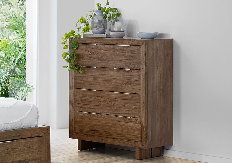 Sorvino Tall Chest