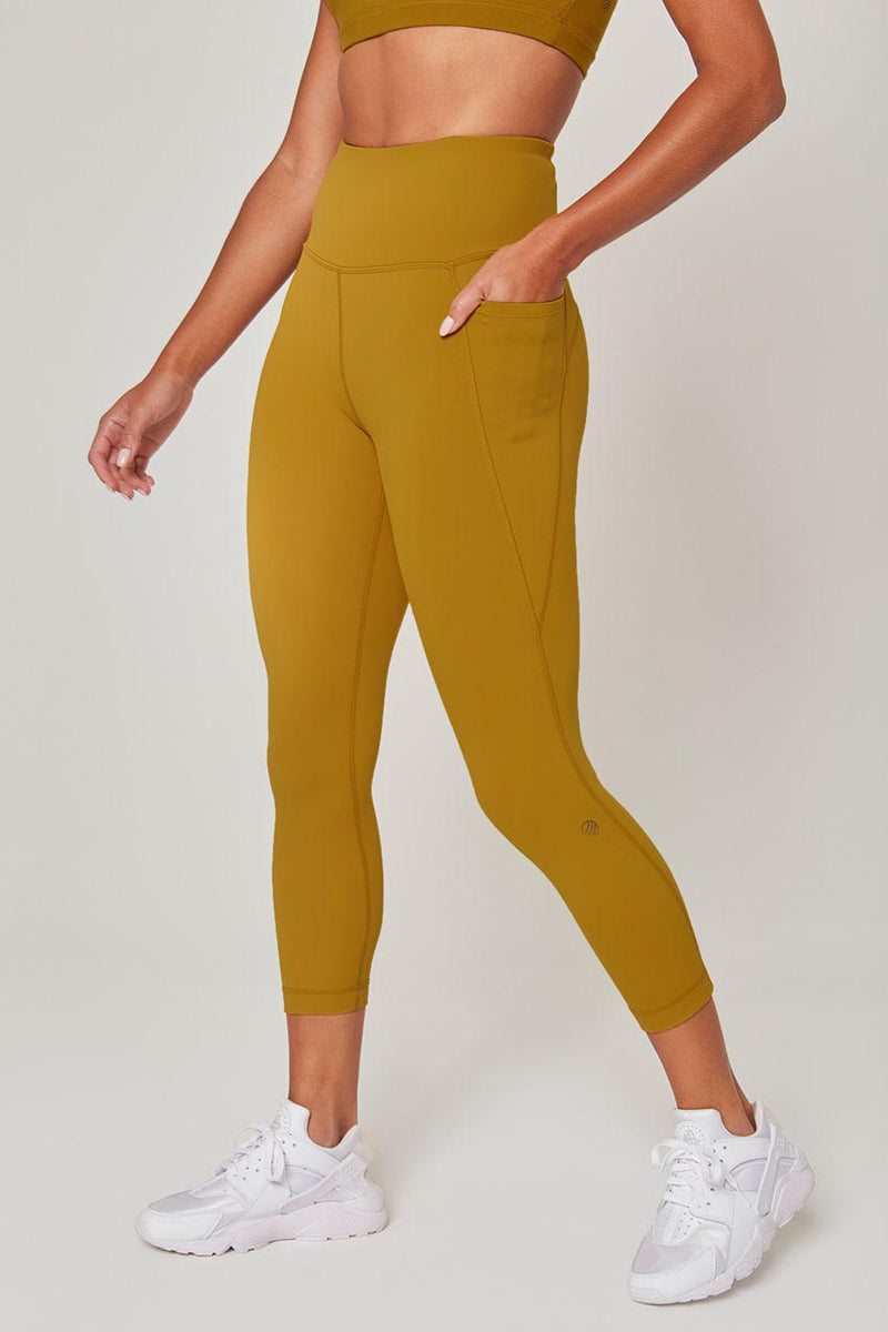 Vital High-Waisted 22" Side Pocket Crop