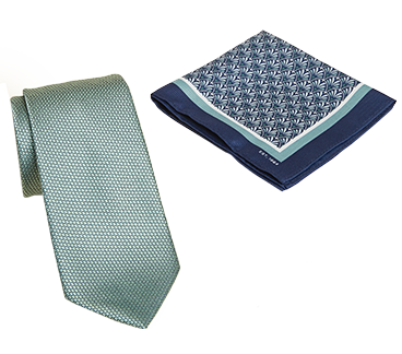 A tie and pocket square