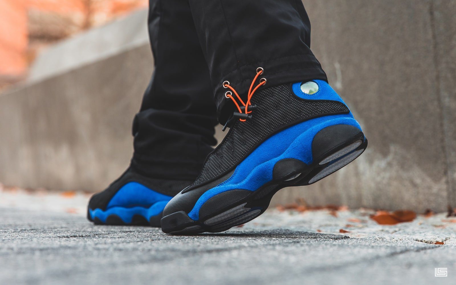 jordan 13 black royal outfit