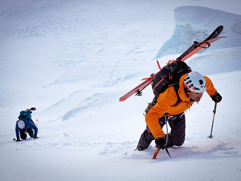 8 AVALANCHE SAFETY CHECKS