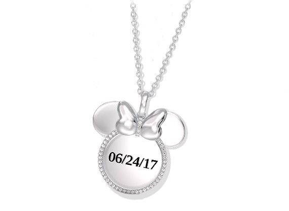 Disney Treasures Minnie Mouse necklace
