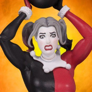 Harley Quinn Statue by DC Collectibles Red, White & Black by Frank Cho