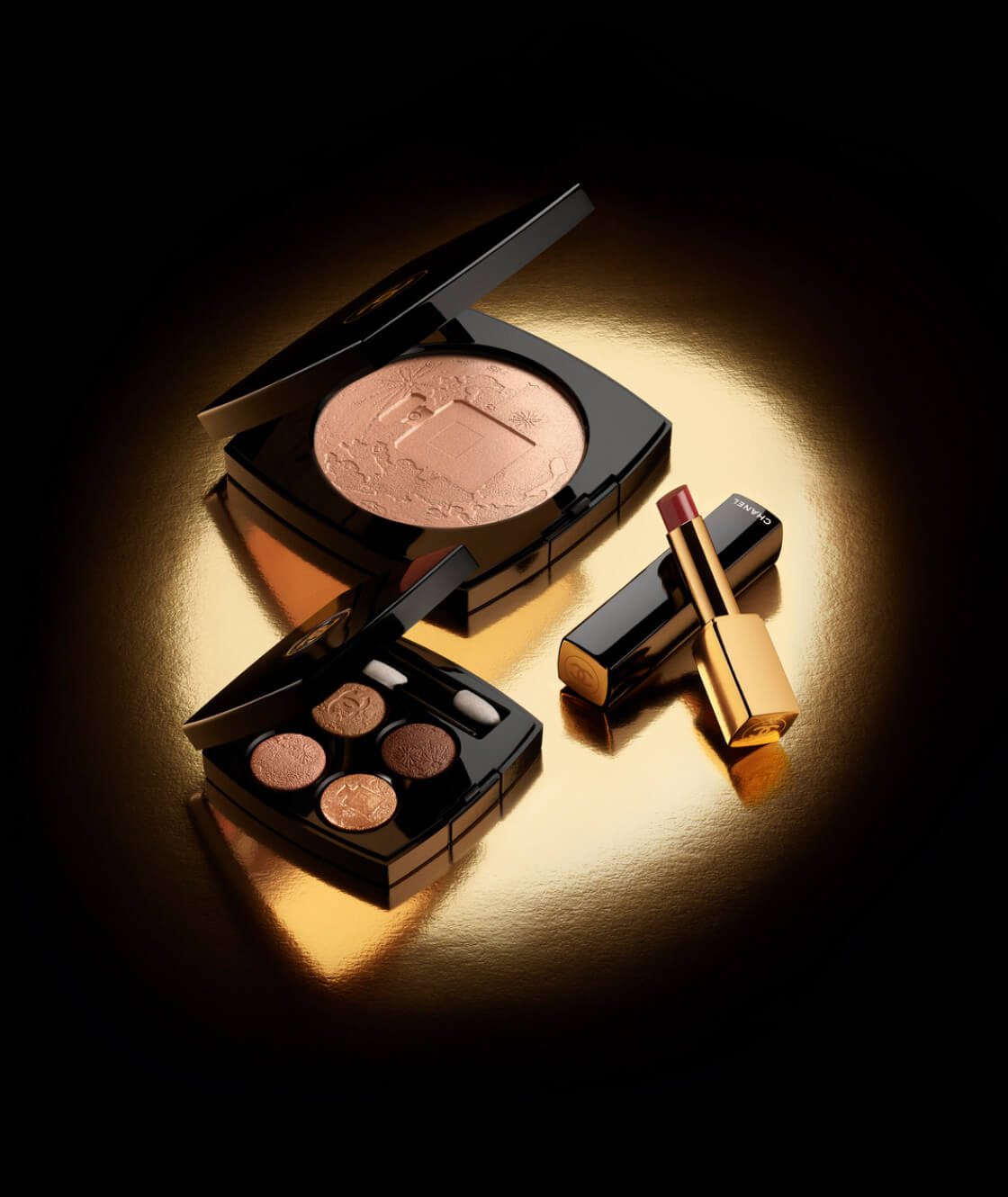 CHANEL Holiday Makeup featuring ÉCLAT LUNAIRE, LES 4 OMBRES and ROUGE ALLURE L'EXTRAIT