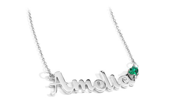 Nameplate necklace