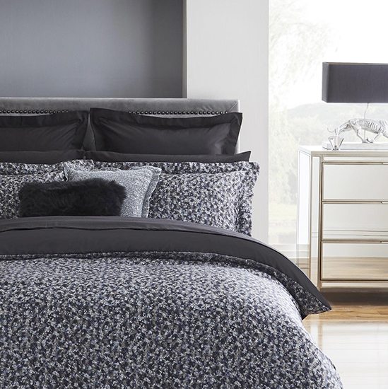 5A Fifth Avenue Alexis White Duvet Cover and Pillowcase Set