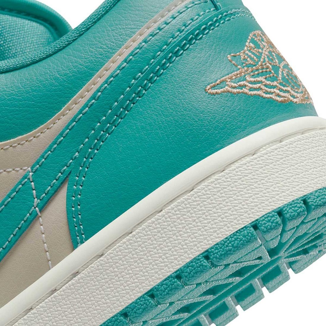 WMNS AIR JORDAN 1 LOW TEAL COLOURED