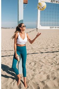 VIP 101: earn $40 for referring a friend! - Fabletics Email Archive