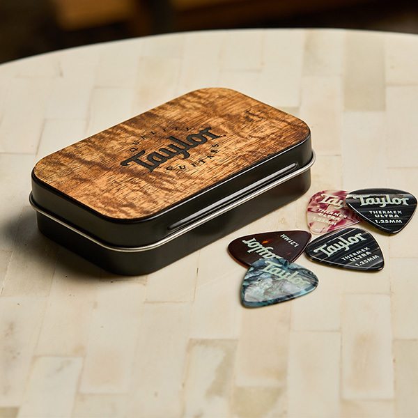 Darktone Series Pick Tin – Collector’s Edition