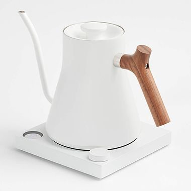 electric kettles & teapots