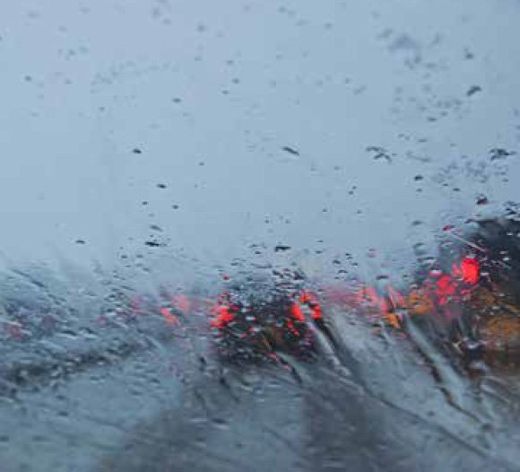 UPGRADE YOUR WIPER BLADES - weFit wiper blades from £2 - BUY NOW