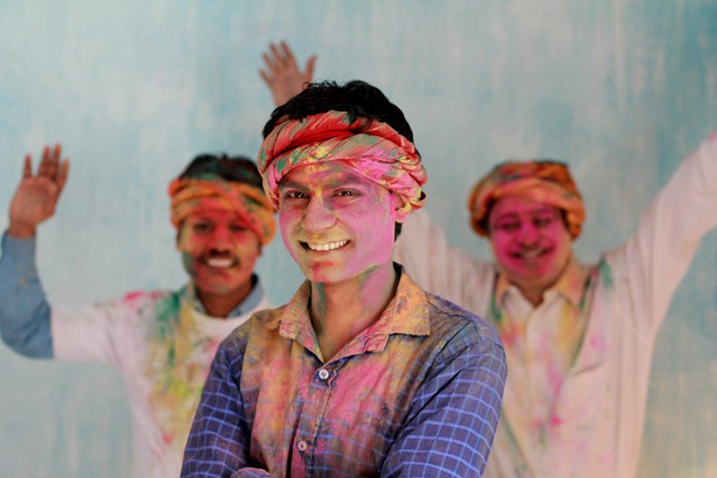 NOVICA packing team in India celebrating Holi