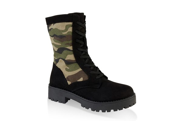 Lace Up Camo Lug Sole Combat Boots