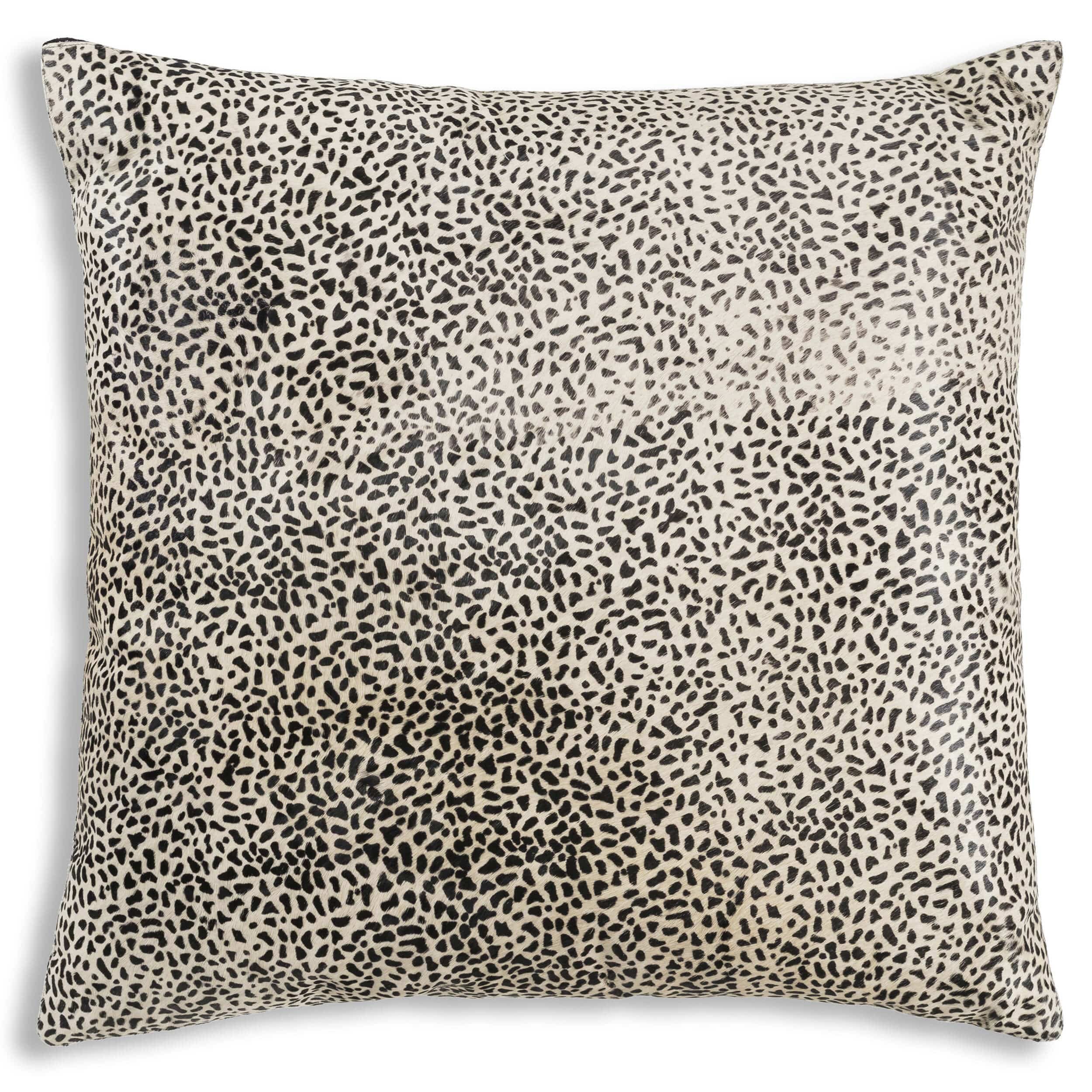 Image of Cloud 9 Hudson Pillow, Black & White