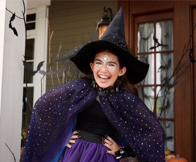 Get this starry look with all the right accessories, jewelry & more! Let your kids fly into Halloween with this sparkling witchy look!