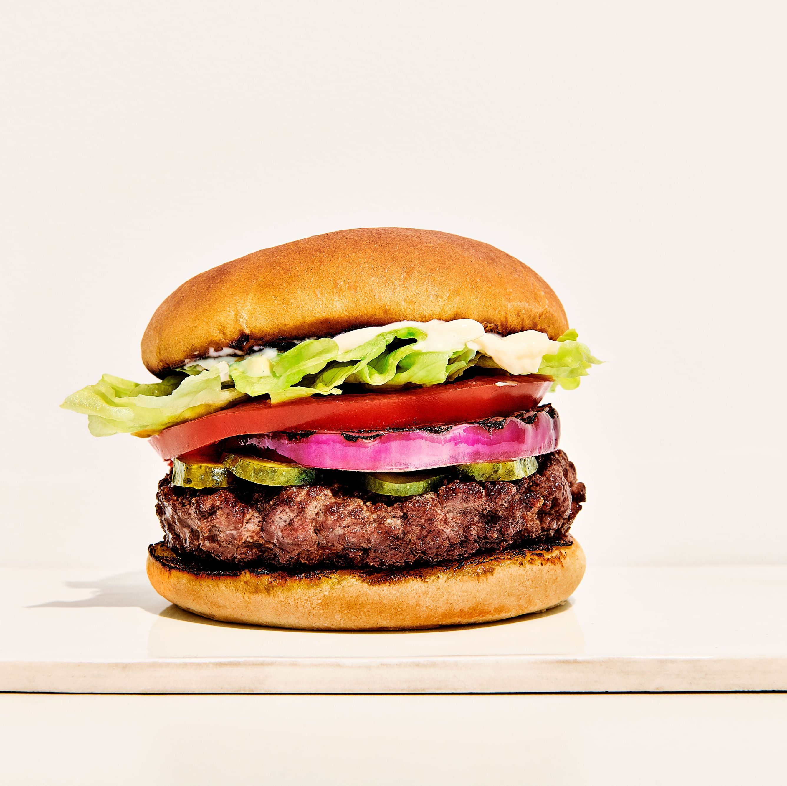 There's Only One Right Way to Grill a Burger ﻿