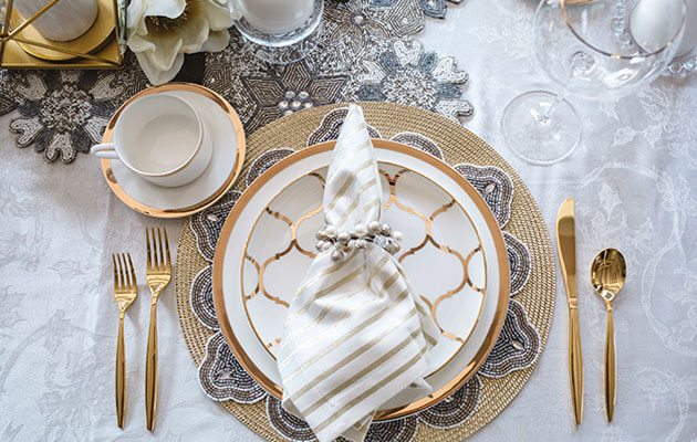 3 Steps To An Elegant Christmas Table