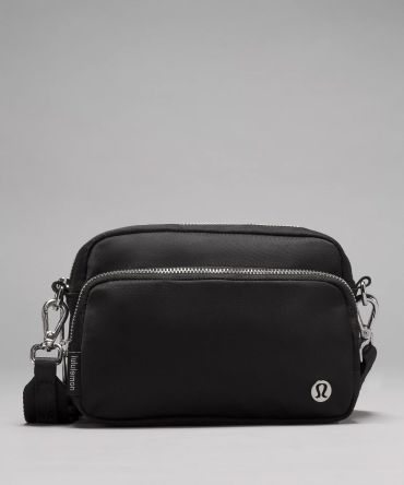 Everywhere Crossbody Bag 2L Metal Hardware