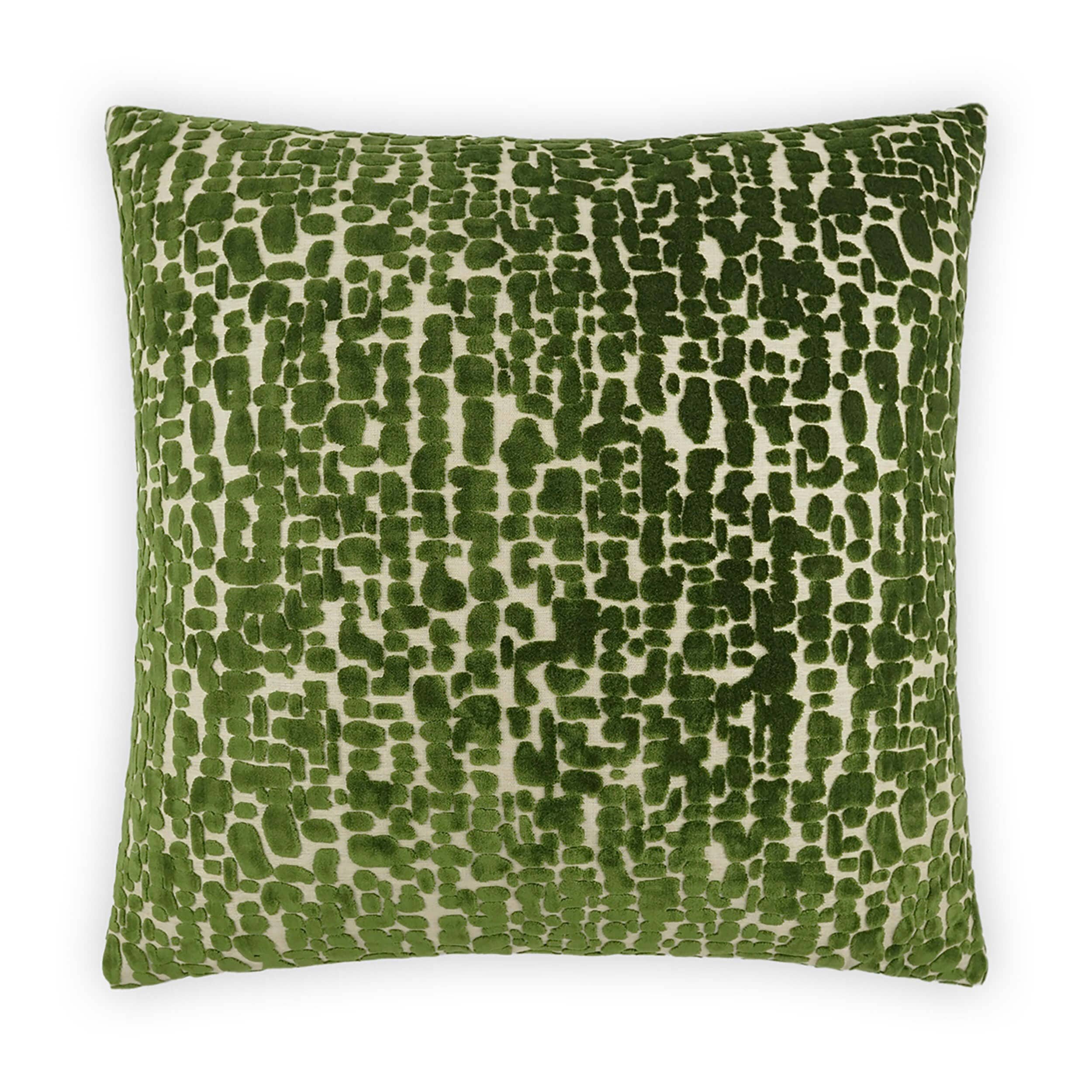 Image of Leah Pillow, Emerald
