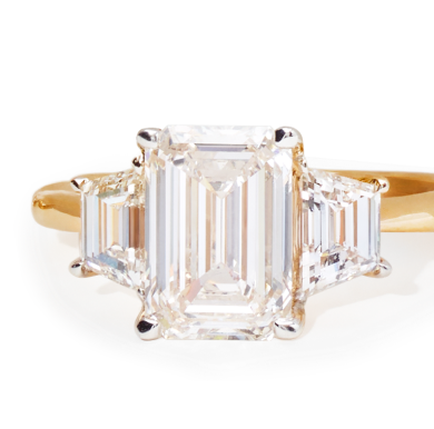 Memories Moments Magic Lab-Grown Diamonds by KAY Emerald-Cut & Trapezoid-Cut Three-Stone Engagement Ring 4-1/6 ct tw 14K Yellow Gold