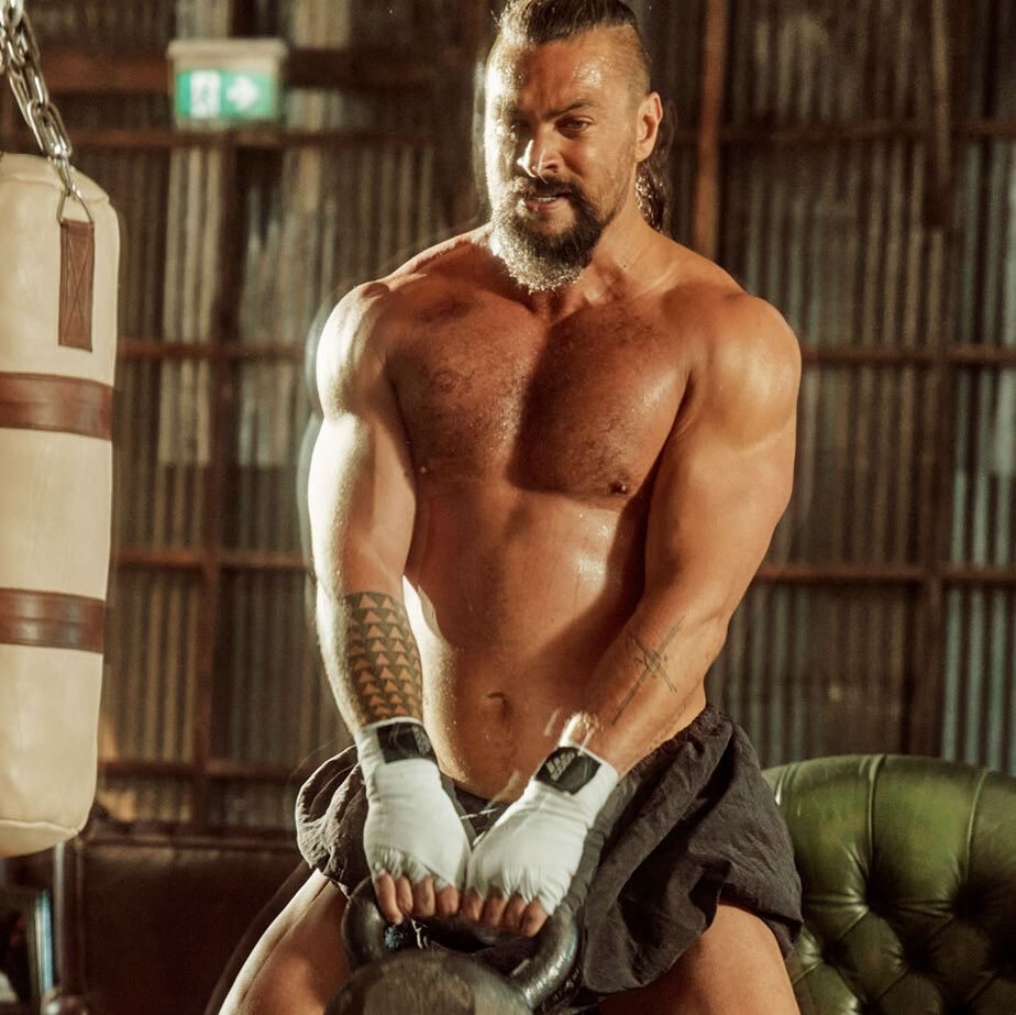 How Jason Momoa Stays Jacked Without a Gym