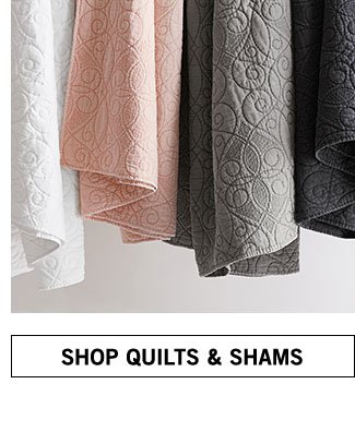 SHOP QUILTS & SHAMS