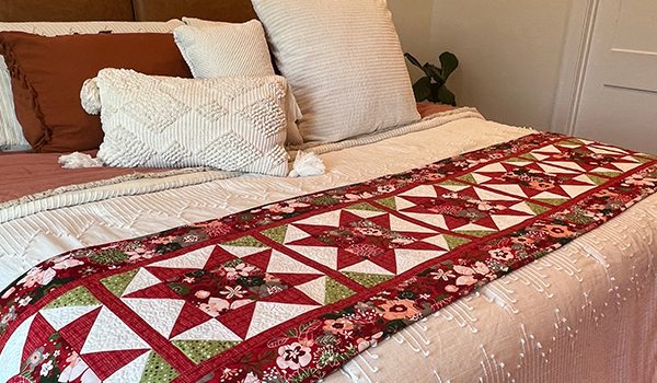 Christmas in July: Christmas Dreams Quilted Bed Runner