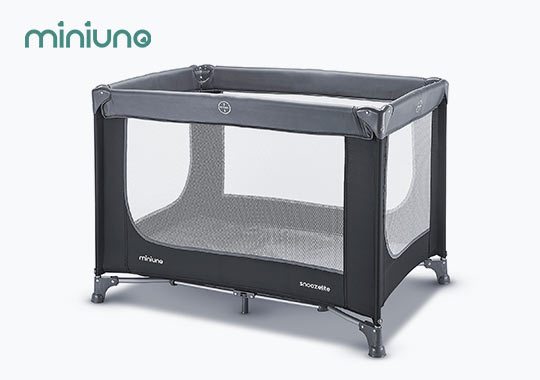 miniuno SnoozeLite Travel Cot in Dark Grey and Black