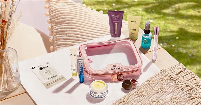 GLOSSYBOX Summer Beauty Bag Limited Edition 2021